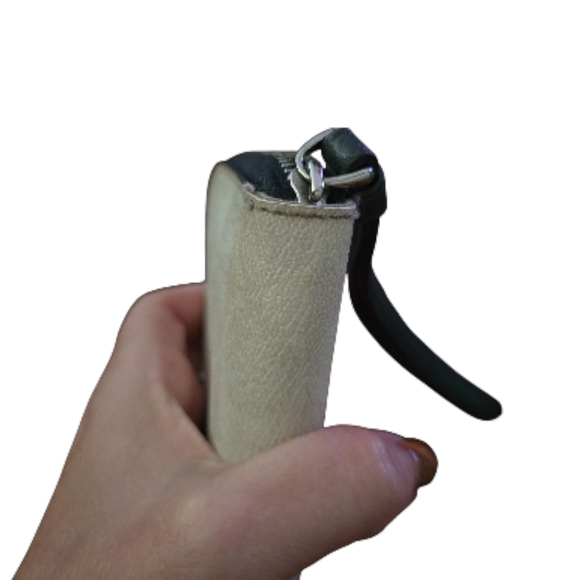 Coach Cream Wristlet Clutch - Picture 8 of 10